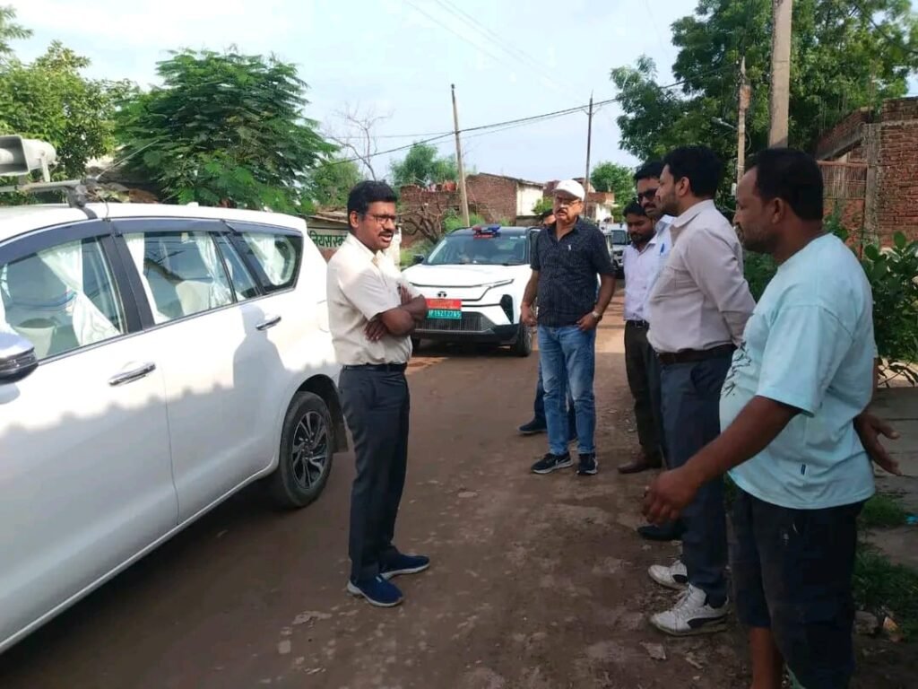 कलेक्टर ने किया शहर का निरीक्षण, सड़कों के निर्माण एवं मरम्मत के दिए निर्देश WhatsApp Image 2026 07 25 at 16.35.06 1