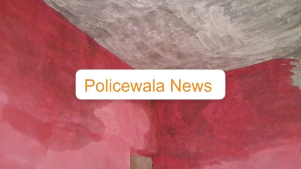 लगभग 15 लाख का पीडीएस भवन पहली ही बारिश में टपका, निर्माण पर उठे बड़े सवाल 2 1890285c a2f5 4317 8211 38104fa27e29