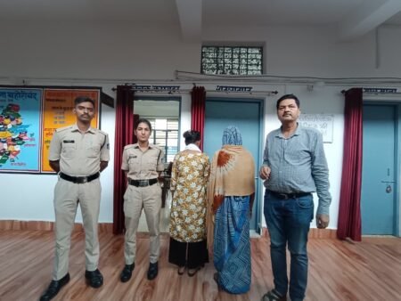 ऑपरेशन मुस्कान के तहत थाना बोहरीबंद पुलिस ने 24 घंटे के अंदर गुमशुदा नाबालिग बालक को दस्तयाब करने मे सफलता प्राप्त की 59b8ea94 57dc 42ae ab6a 31bbf0ca14e6