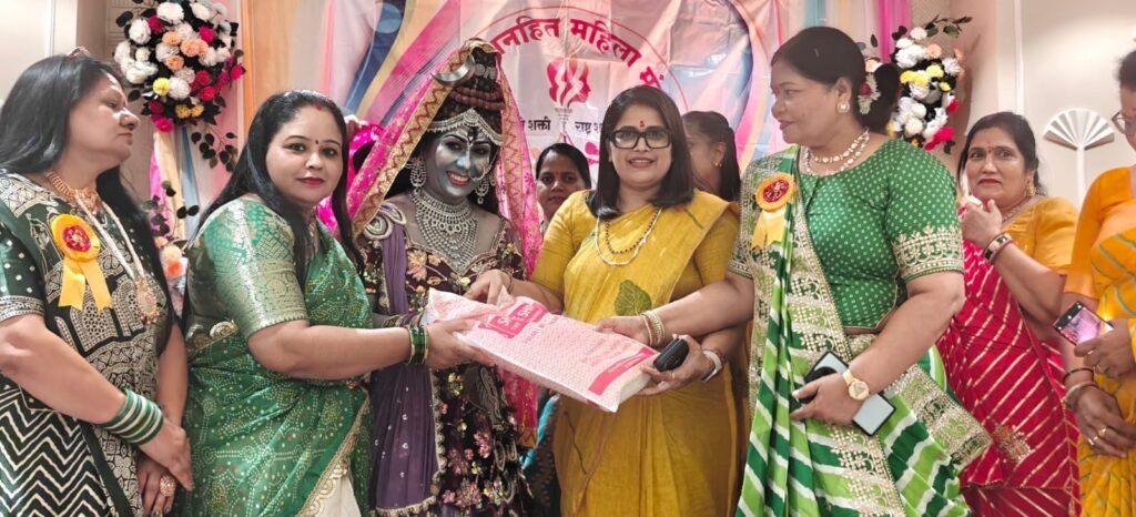 शक्ति जनहित महिला मंडल द्वारा भव्य रूप से मनाया गया हरियाली तीज उत्सव, 112 महिलाओं ने लिया हिस्सा 2 8f6a3400 506a 4277 9863 a0169ece1d15