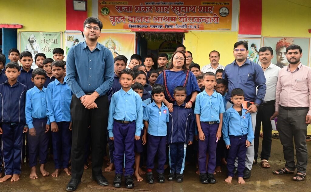 पूर्व नक्सल प्रभावित गौरा कन्हारी में लगा स्वास्थ्य शिविर, 373 लोगों की हुई जांच 1 9dd47ecb eadd 4e48 872d ba458ce61d54