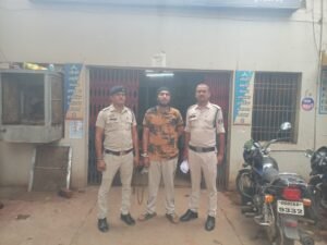 15 ग्राम चिट्टा के साथ युवक गिरफ्तार, दुर्ग पुलिस की नशे के खिलाफ बड़ी सफलता WhatsApp Image 2026 08 07 at 15.36.46