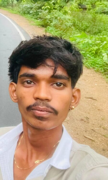 वीडियोग्राफर गाली-गलौज, धमकी और दबाव WhatsApp Image 2026 08 27 at 02.30.42