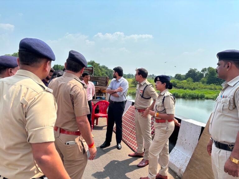 अनंत चतुर्दशी पर मूर्ति विसर्जन स्थलों का किया निरीक्षण, कलेक्टर ने लिया व्यवस्थाओं का जायजा 680ae7aa 9319 4b20 827f 3672cf4bb1c7