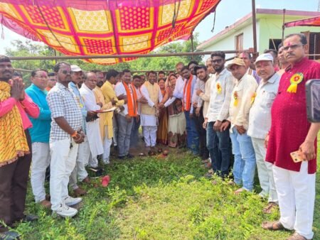 विधायक रोहित साहू ने तीन सामुदायिक भवनों का किया भूमिपूजन, 30 लाख रुपए होंगे खर्च 685d6b41 c1bb 4fb3 a9a3 989b5db9ba32