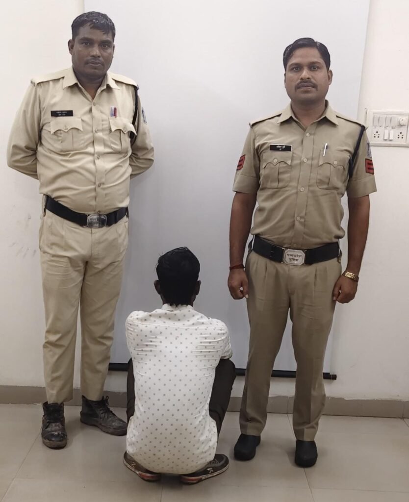 ग्राम सचिव से गाली-गलौज करने वाला आरोपी गिरफ्तार, न्यायालय ने भेजा जेल WhatsApp Image 2026 09 05 at 20.48.00 1