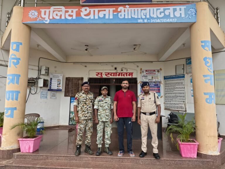 एकलव्य स्कूल में नाबालिग छात्रा से छेड़छाड़ का मामला, फरार कम्प्यूटर शिक्षक राजस्थान से गिरफ्तार WhatsApp Image 2026 09 26 at 16.19.42