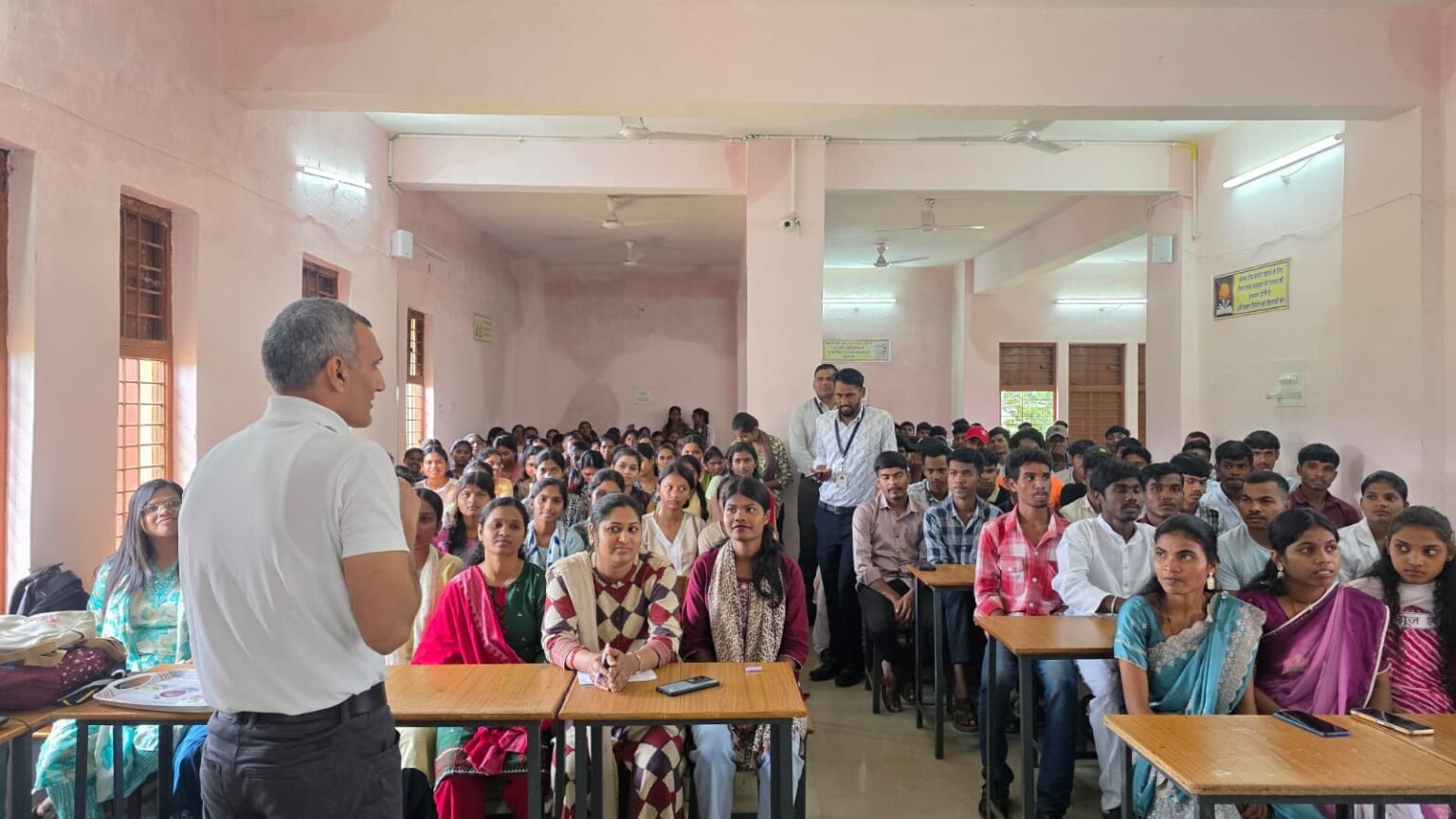 ‘नमो सेवा गाथा’ नुक्कड़ नाटक से विद्यार्थियों ने दिया जनजागरूकता का संदेश WhatsApp Image 2026 09 26 at 18.16.56 1
