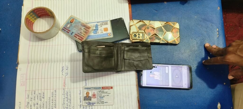 लूट कर भाग रहे तीन आरोपी यातायात पुलिस की तत्परता से गिरफ्तार 1 bdde6a04 1368 4f91 8b53 92f97c0b69ad 1 1