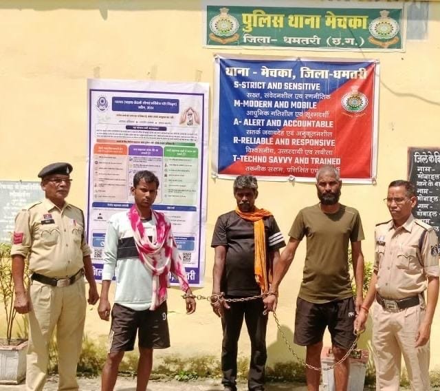 जंगल के रास्ते 32 गोवंश को ओडिशा ले जा रहे थे तस्कर, मेचका पुलिस ने तीन को दबोचा 1 e1dce89c c2fd 43f5 ac3e 8a209a5ca1dd