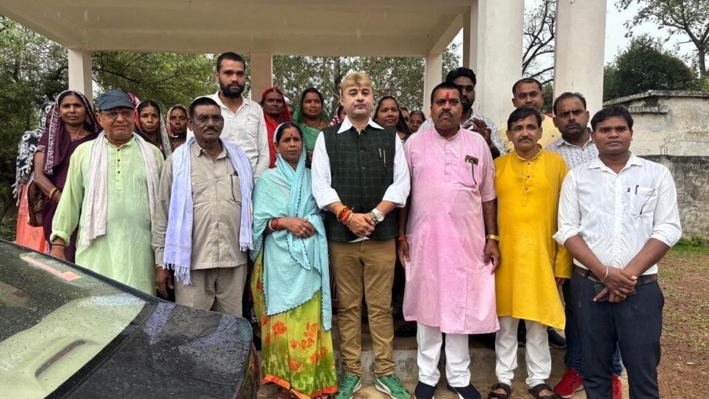 विकास के नाम पर कोई राजनीति नहीं - त्रिलोक चंद्र श्रीवास 2 577919ee 0606 411e ae87 a289fded2b0e