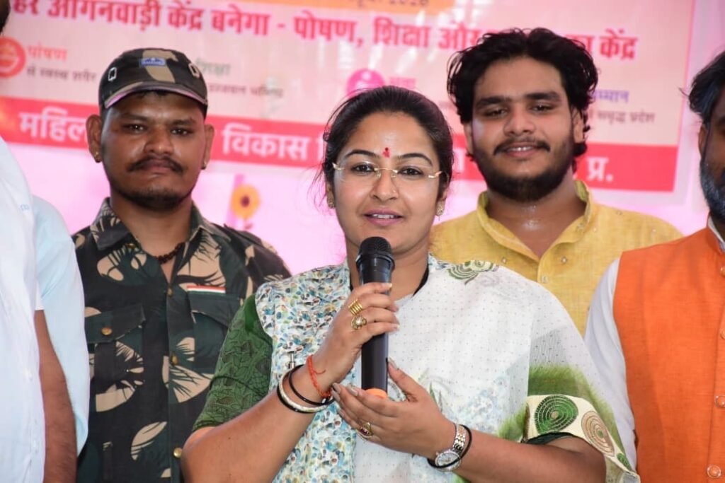 बम्हौर और बराकला आंगनवाड़ी केंद्रों में आंगन मिलन कार्यक्रम आयोजित 8614e487 f6d4 4fe8 9ffe 3c03956bc684