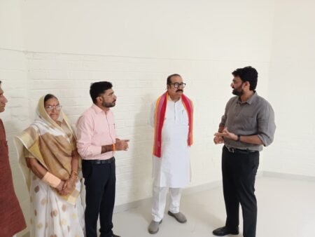 रेड क्रॉस परिसर में उन्नयन कार्यों का विधायक एवं कलेक्टर ने किया निरीक्षण WhatsApp Image 2026 10 01 at 17.21.59