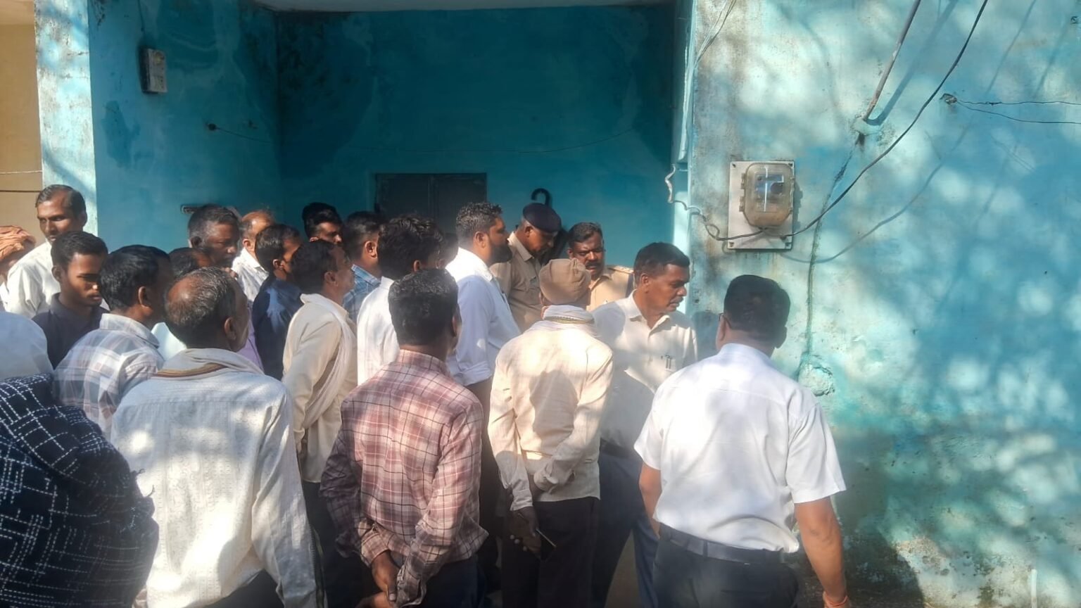 शहपुरा तहसील में पदस्थ बाबू ने की आत्महत्या, घर के कमरे में फंदे से लटका मिला शव, पुलिस जांच में जुटी WhatsApp Image 2026 10 05 at 15.33.58