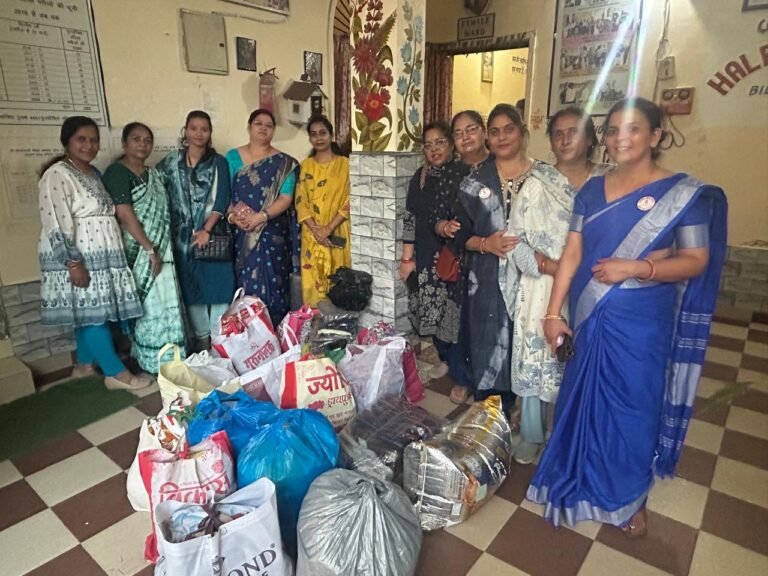 पितृपक्ष के अवसर पर सर्व विप्र महिला समाज ने किया सेवा कार्य WhatsApp Image 2026 10 06 at 16.56.45