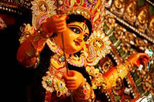 दस दिनों तक रहेगी दुर्गा उत्सव की धूम, स्लीमनाबाद क्षेत्र में उत्साह का माहौल WhatsApp Image 2026 10 10 at 18.19.35