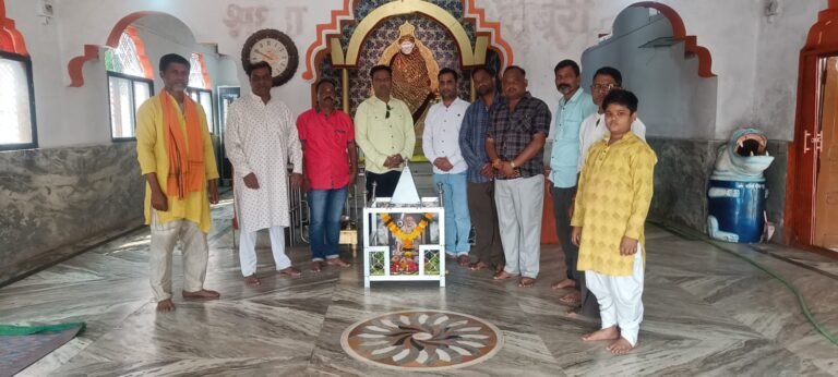 विजयादशमी पर भक्तों ने मनाया साईं बाबा पुण्यतिथि महोत्सव WhatsApp Image 2026 10 20 at 21.42.59
