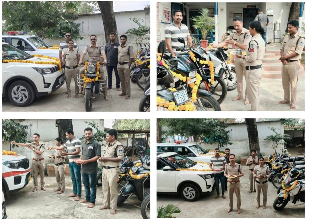 छिंदवाड़ा अंबाडा चौकी _विजयदशमी के अवसर पर परम्परागत शस्त्र एवं वाहन पूजन WhatsApp Image 2026 10 21 at 11.57.01