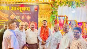 खरया आभूषण परिवार ने कराया विशाल देवी भंडारा, श्रद्धा और सेवा का दिखा संगम WhatsApp Image 2026 10 21 at 18.47.20 1
