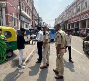 यातायात पुलिस की त्वरित कार्रवाई, 15 शिकायतों का किया निराकरण WhatsApp Image 2026 10 24 at 14.05.05