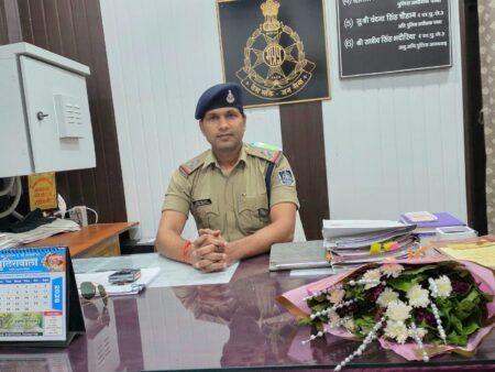 नवागत थाना प्रभारी संतोष कुमार यादव ने आते ही जुवारियों पर दमतोड़ कार्यवाही WhatsApp Image 2026 10 26 at 11.21.27