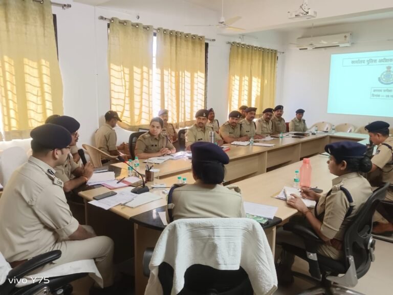 नीमचपुलिस उप महानिरीक्षक निमीष अग्रवाल का नीमच भ्रमण a5bcf99d 948f 4e96 89e9 e8c267002bb7